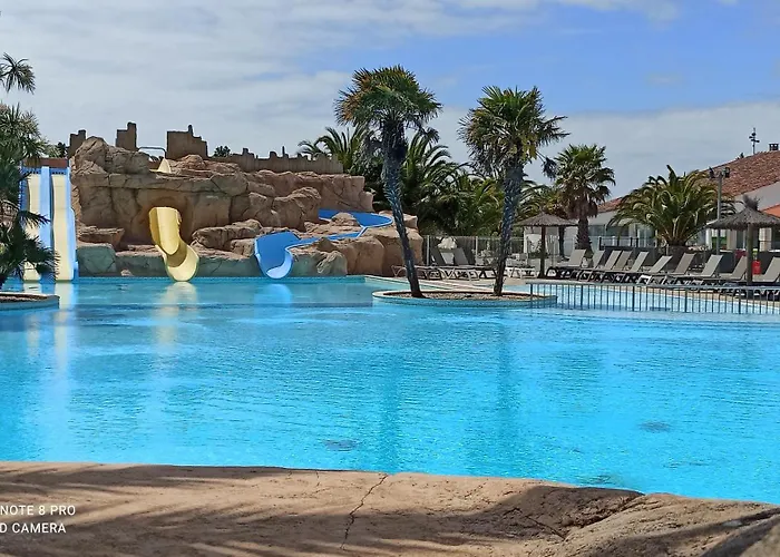 Camping Oleron Mobil Climatise Confort 50 M De L'ocean Au Cap Soleil *